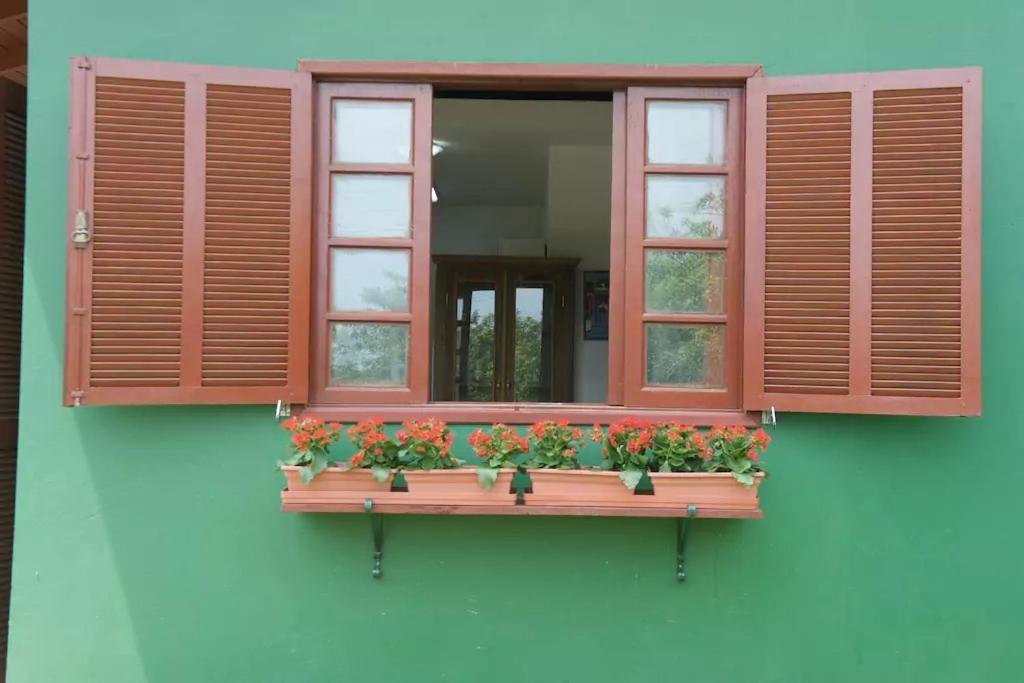 Chale - Guarda Do Embau - Privado, Tranquilo E Seguro Villa Exterior photo